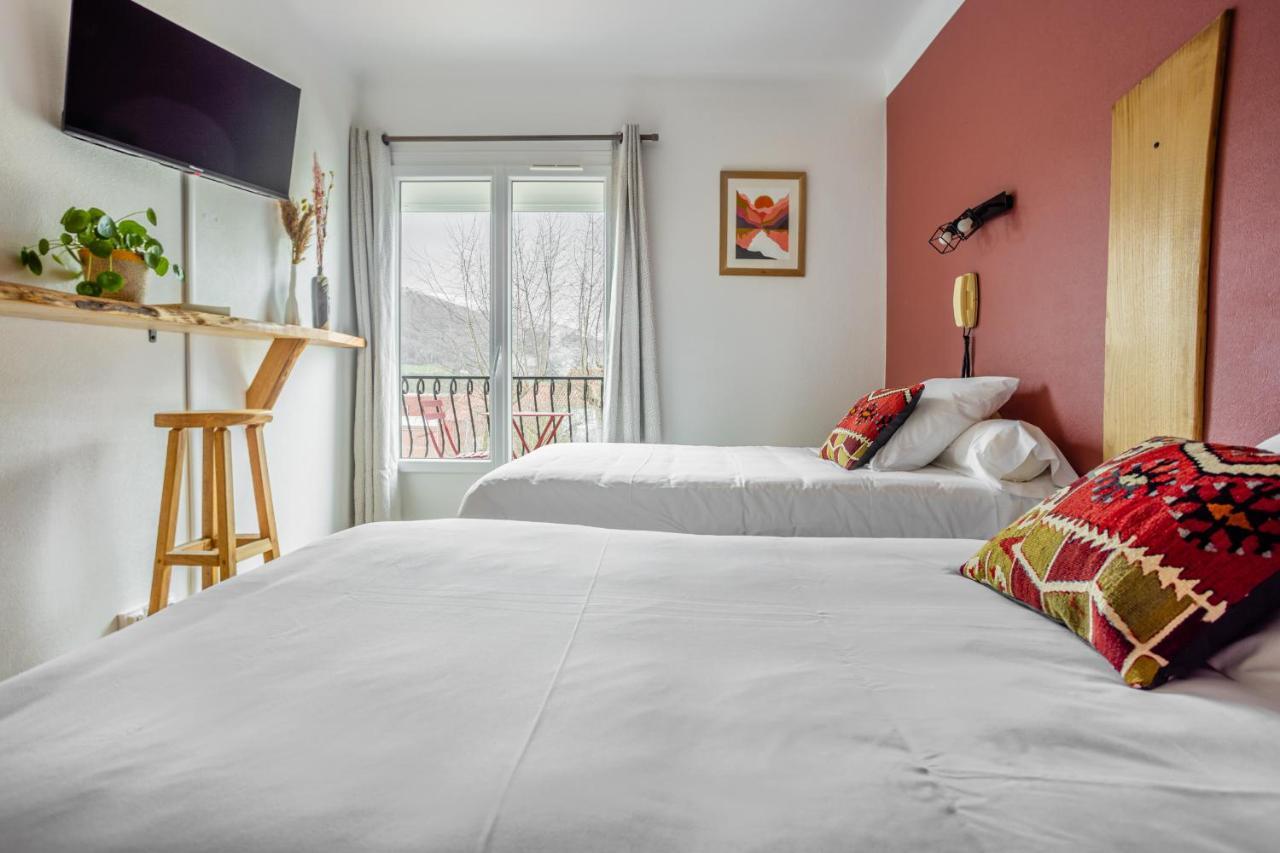 Logis Hotel Restaurant Espelletenia Larceveau-Arros-Cibits Kültér fotó