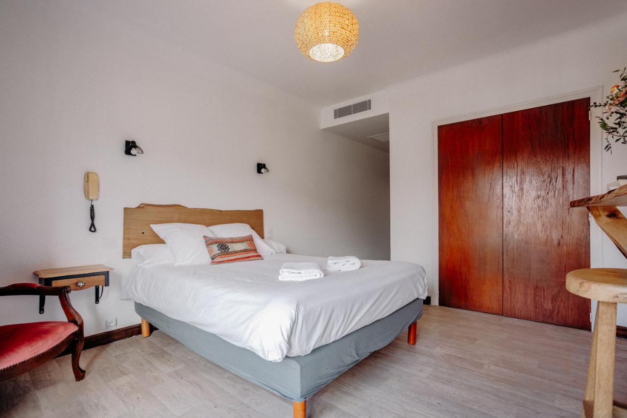 Logis Hotel Restaurant Espelletenia Larceveau-Arros-Cibits Kültér fotó